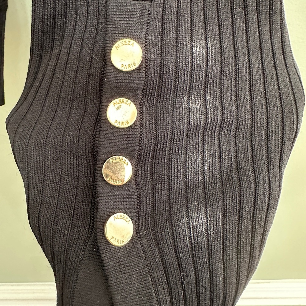 Aleeza Paris Sweater Women Medium Black Ribbed Sleeve Gold Button Cuff Crewneck - Picture 8 of 12